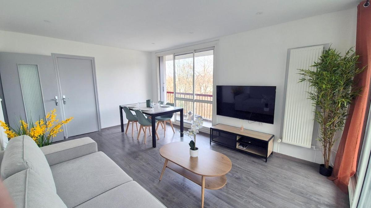 Appartement Spacieux & Paisible Meythet Bagian luar foto